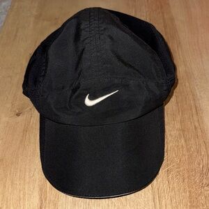 Women’s Nike fit dry hat